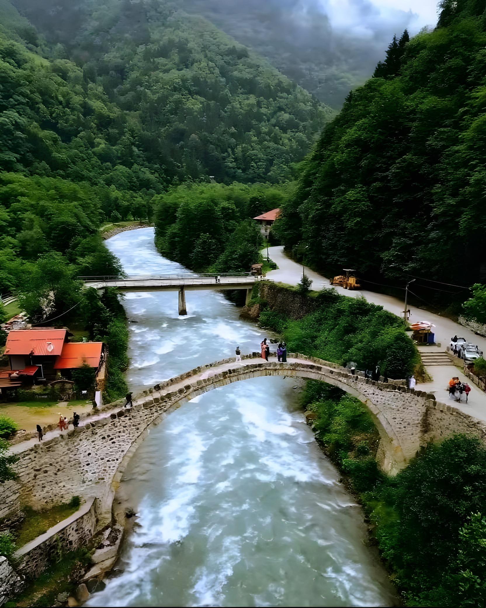 جسر السلام تبليسى جورجيا